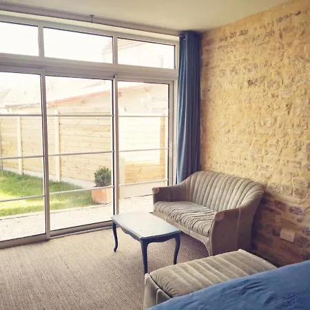 Kahlo Omaha Bed & Breakfast