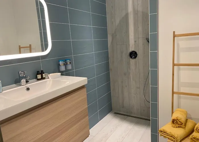 Kahlo Omaha Bed & Breakfast